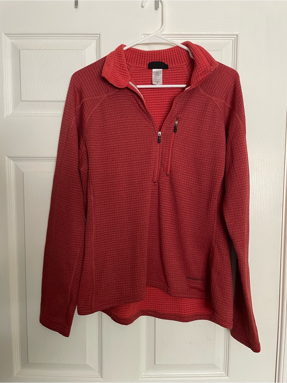 Patagonia Women's Medium Red Quarter-Zip Waffle Knit R1 Flash Fleece Pullover